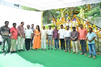 Nuvvakkada Nenikkada Movie Opening